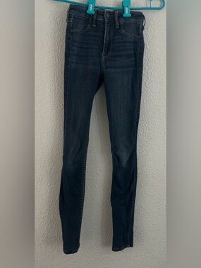 Hollister Women's Dark Navy Skinny Jeans
